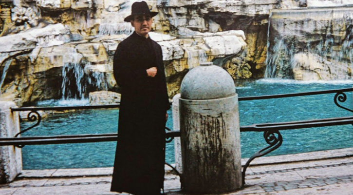 saint-oscar-romero-by-the-trevi-fountain