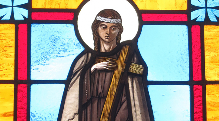 stained-glass-window-of-lily-of-the-mohawks-saint-kateri-tekakwitha