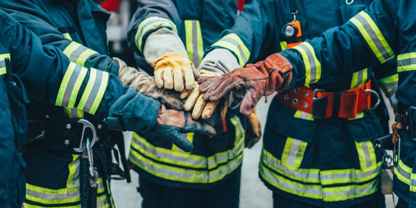 firefighters-gloved-hands