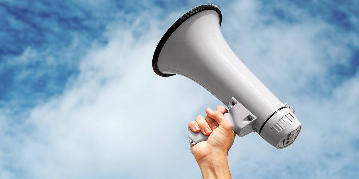 hand_megaphone_sky