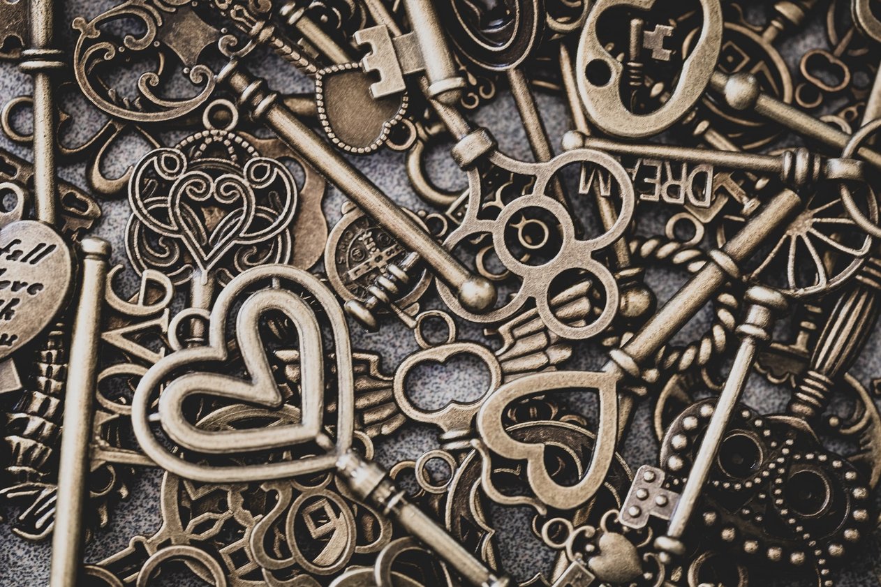 keys/Photo by Jason D on Unsplash