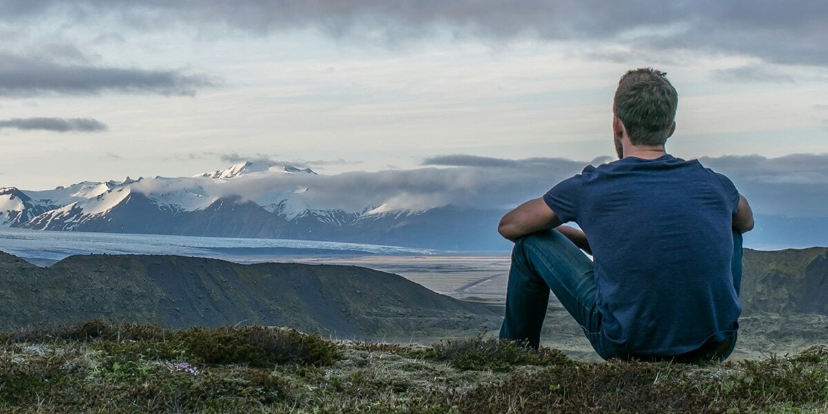 man_enjoying_view