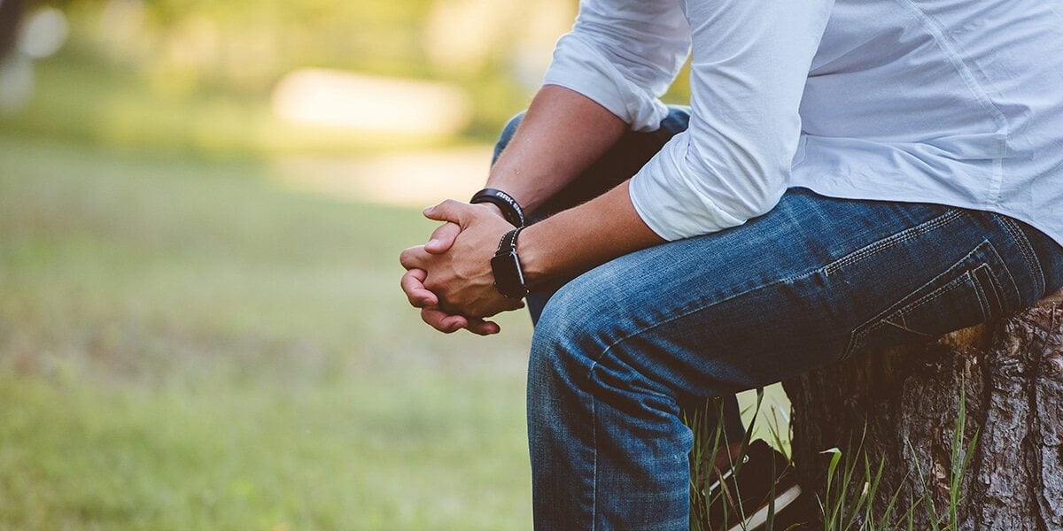 man_praying_hands