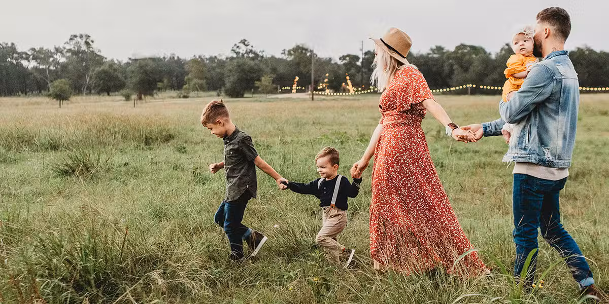 family_walking_field-1