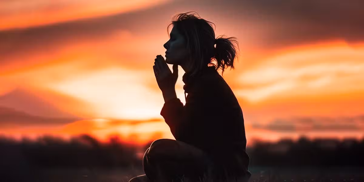 prayer_peaceful_sunset
