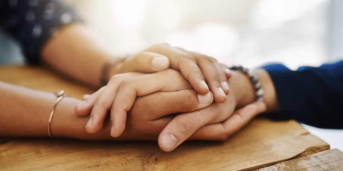 two_hands_forgiveness