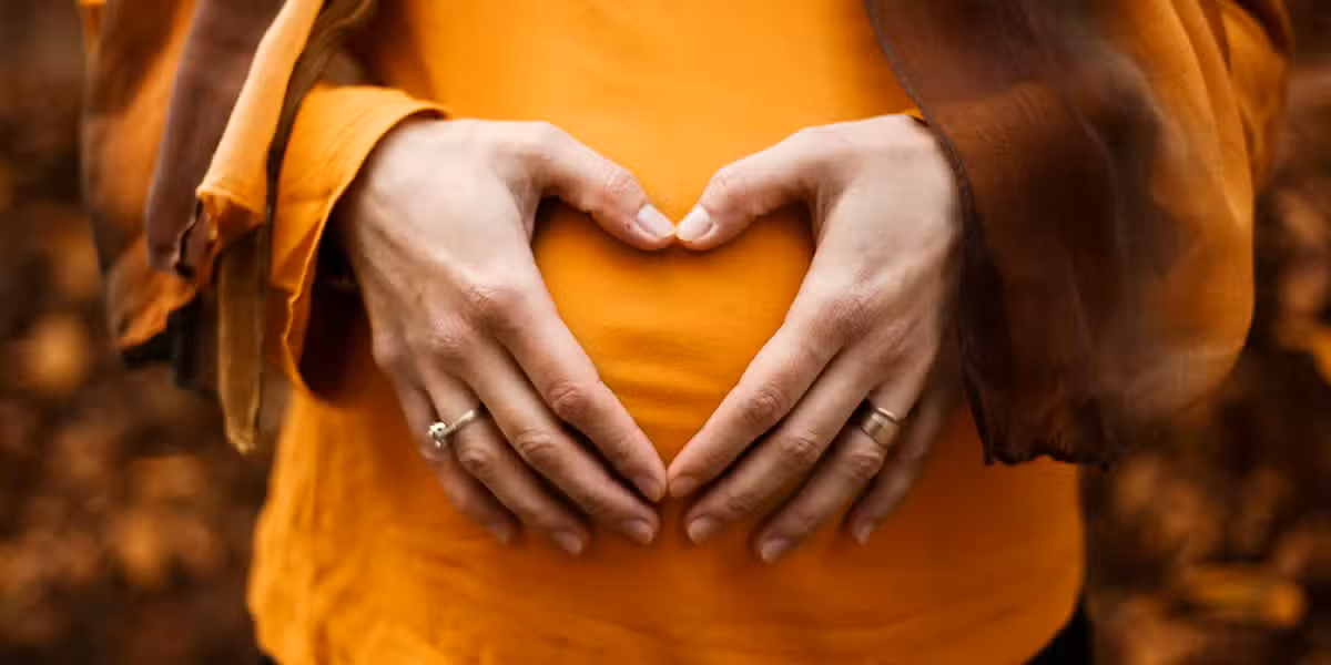 womb_hands_heart